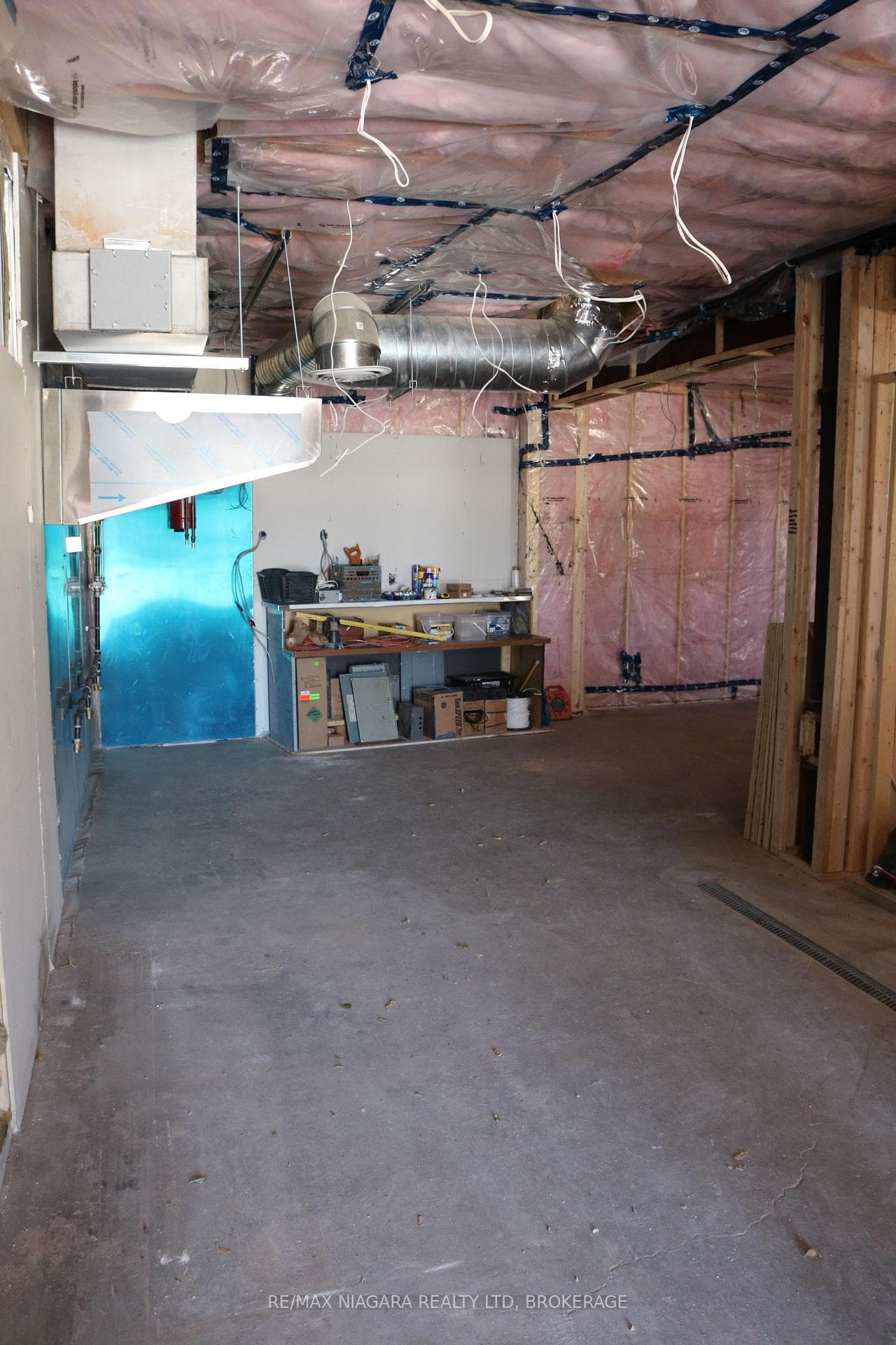 194 Church Street photo 6