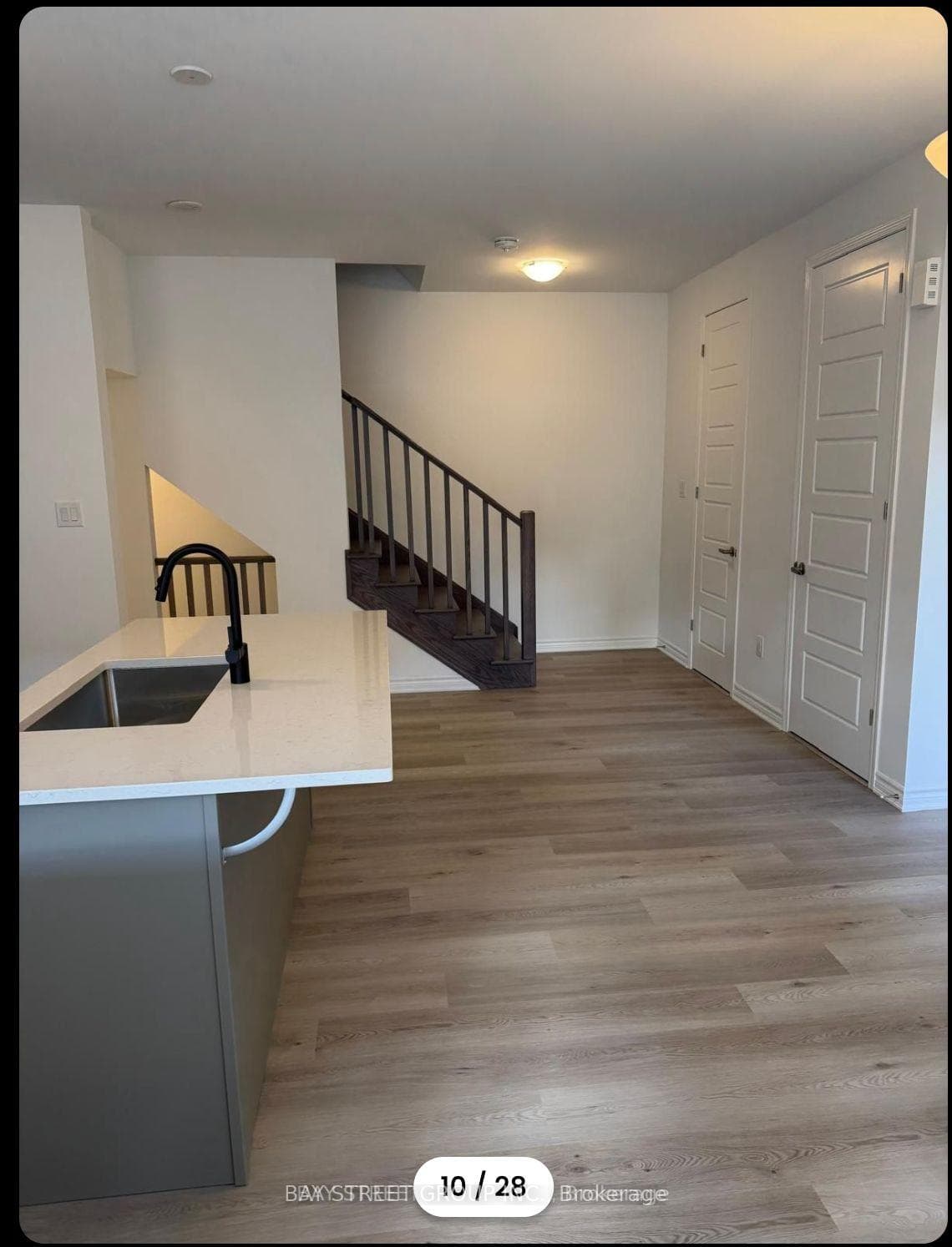 59 Pearen Lane photo 10