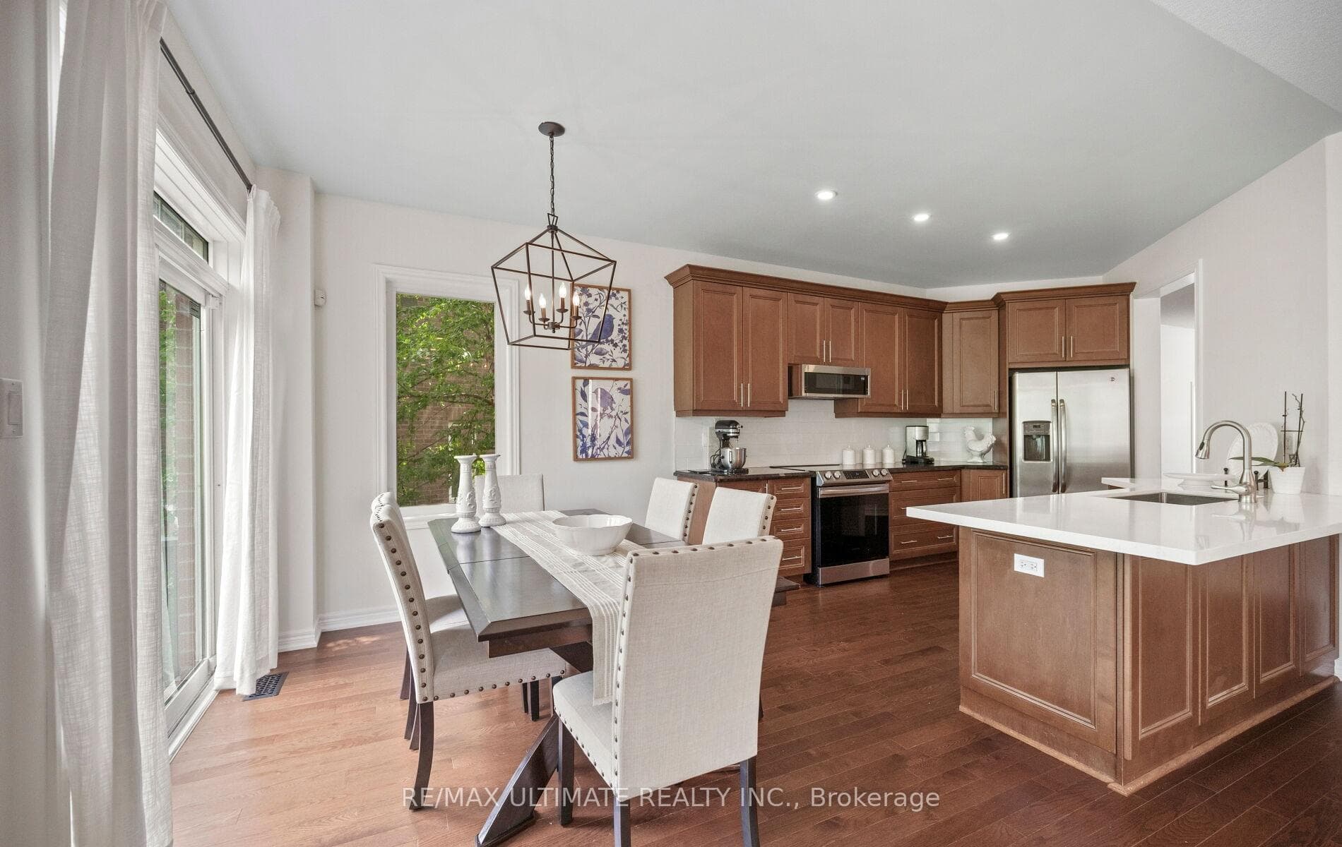 637 Wettlaufer Terrace photo 16