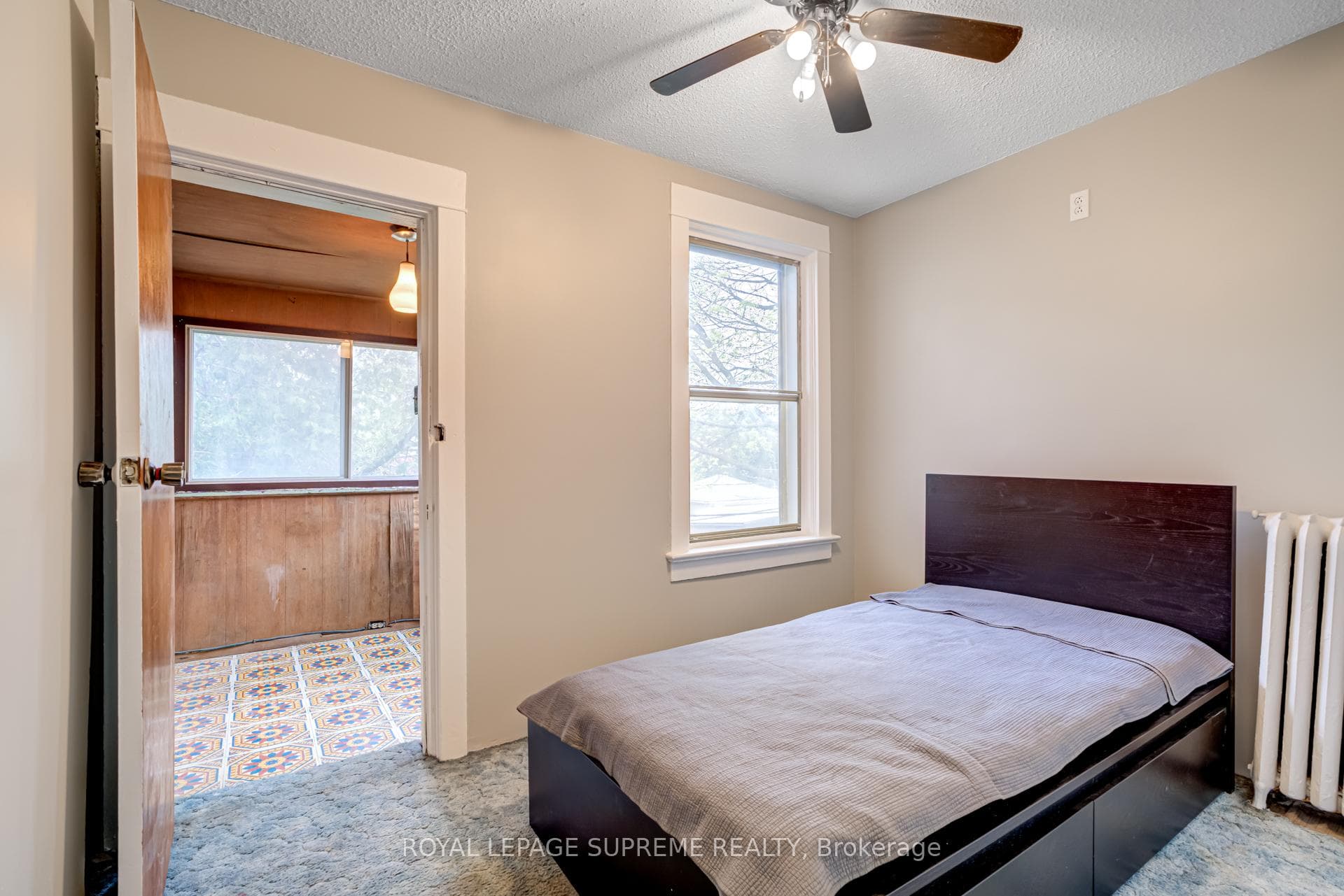 81 Wright Avenue photo 18