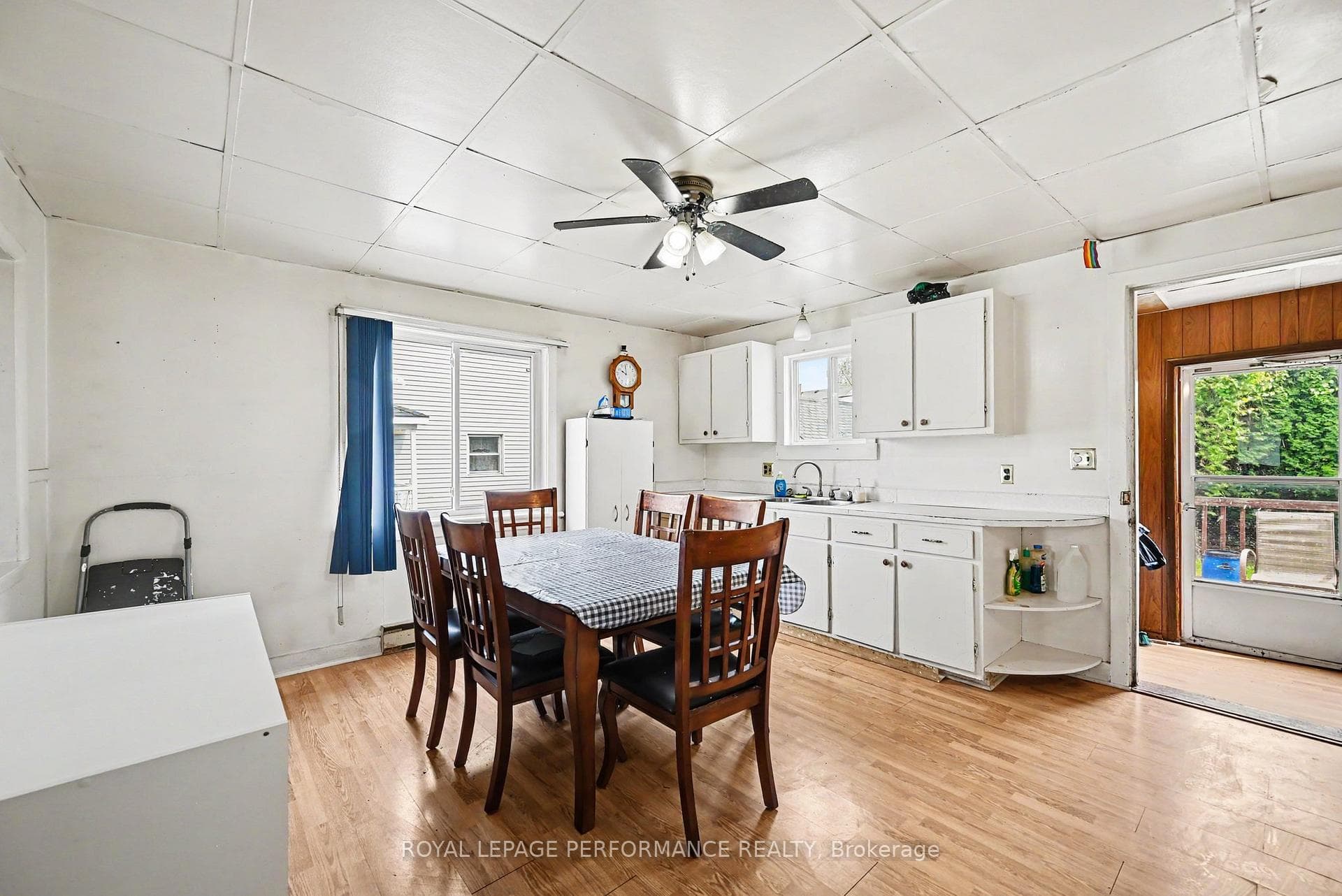 50-52 Leonia Street photo 7