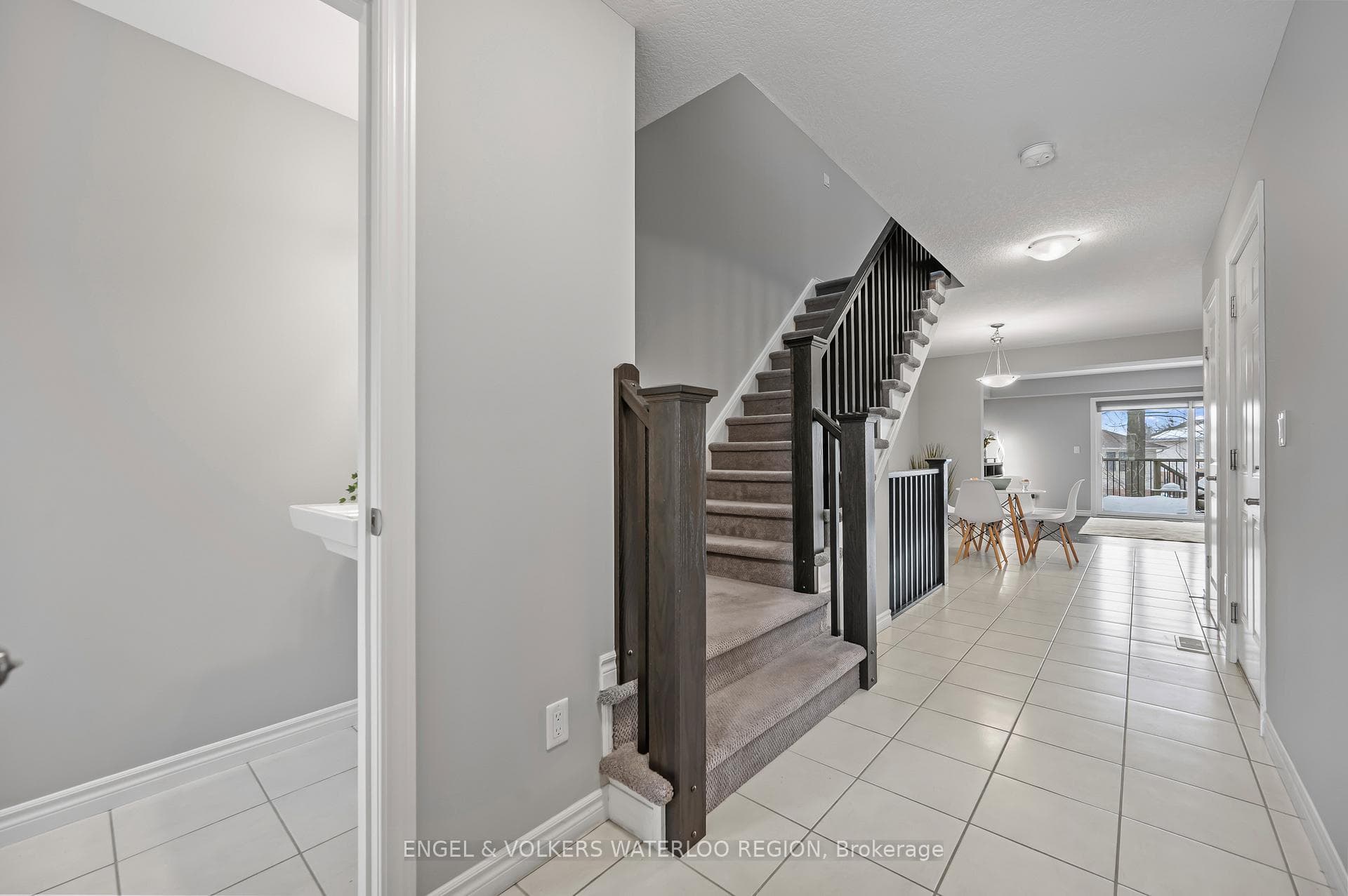 635 Saginaw Parkway Unit 62 photo 5