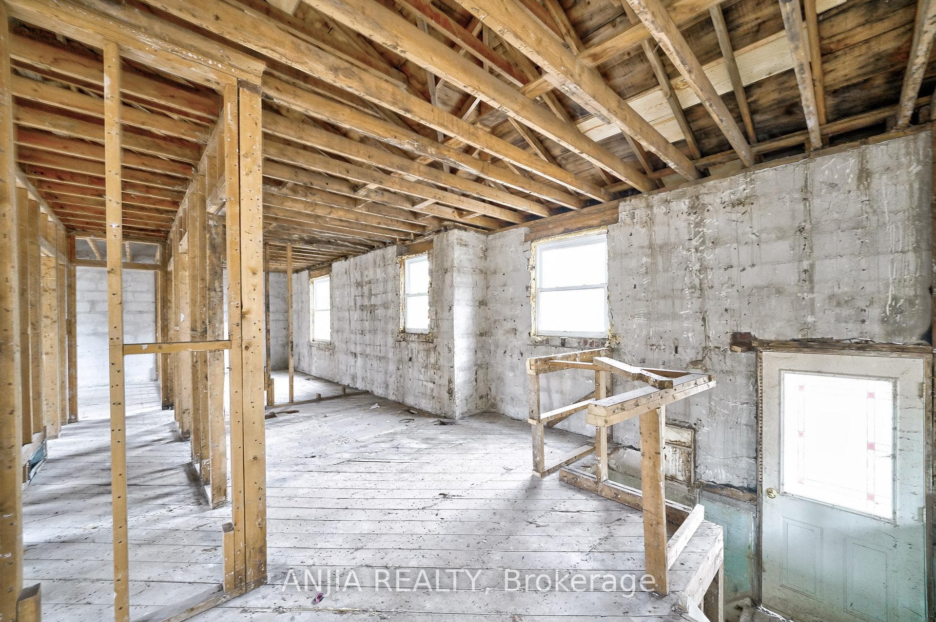 47 Lincoln Green Drive photo 13
