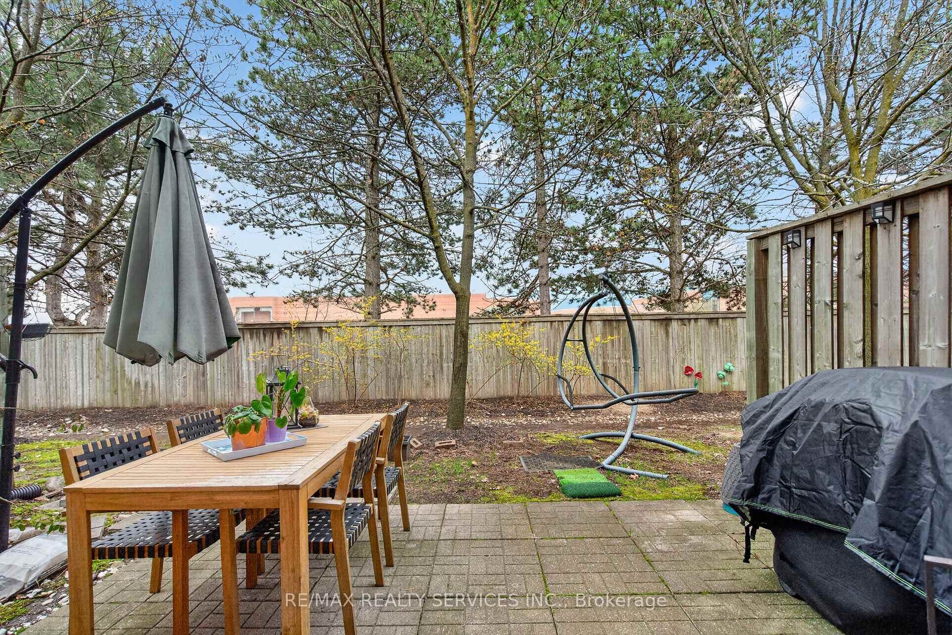 5205 Glen Erin Drive Unit 26A photo 28