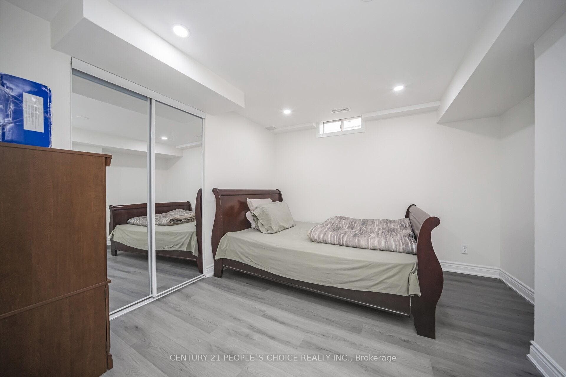18 BLACKWELL Place photo 44