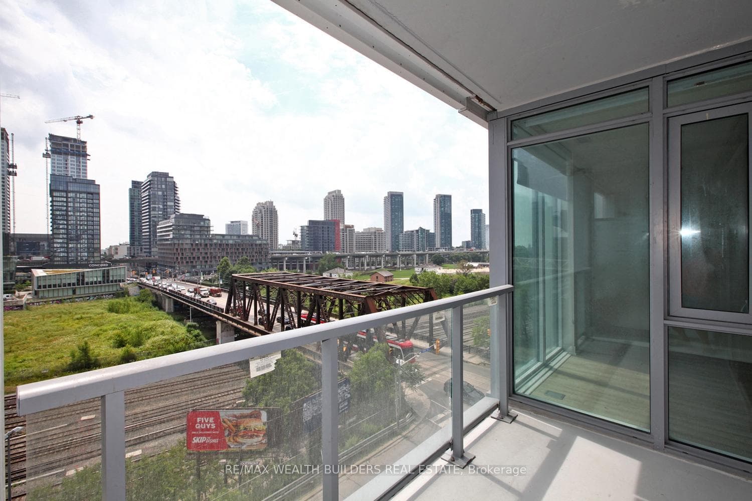27 Bathurst Street Unit 504W photo 27