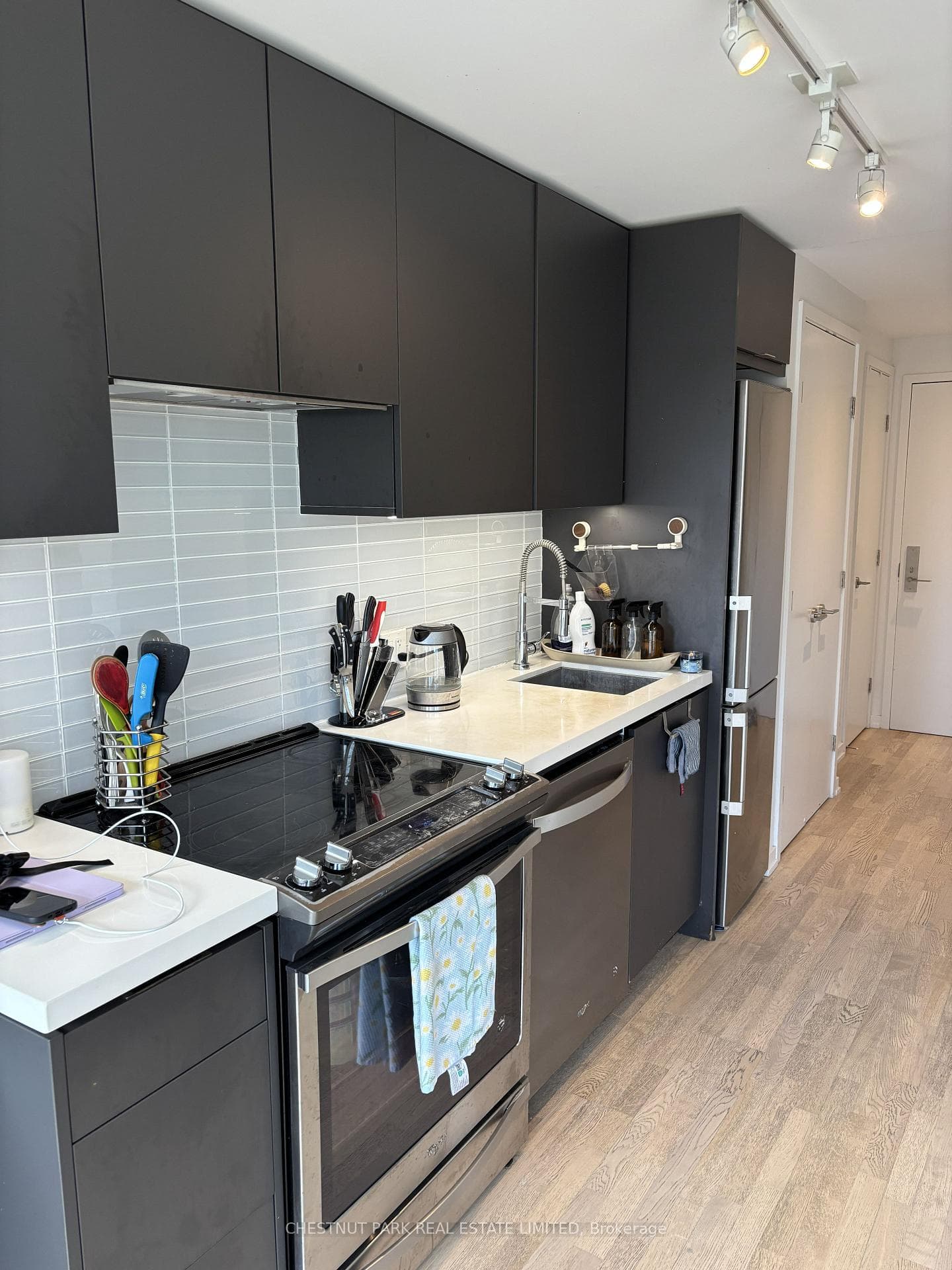 60 Colborne Street Unit 709 photo 4