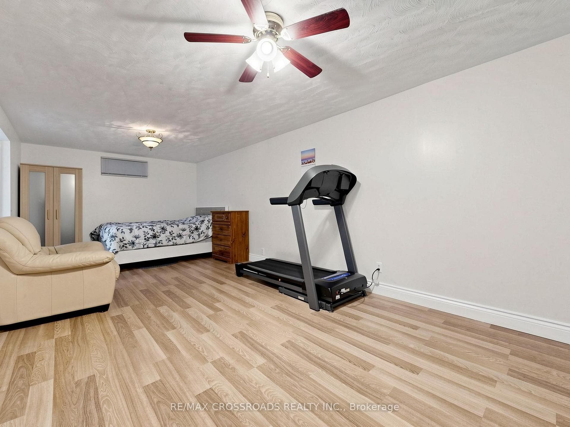 108 Anthony Lane photo 30