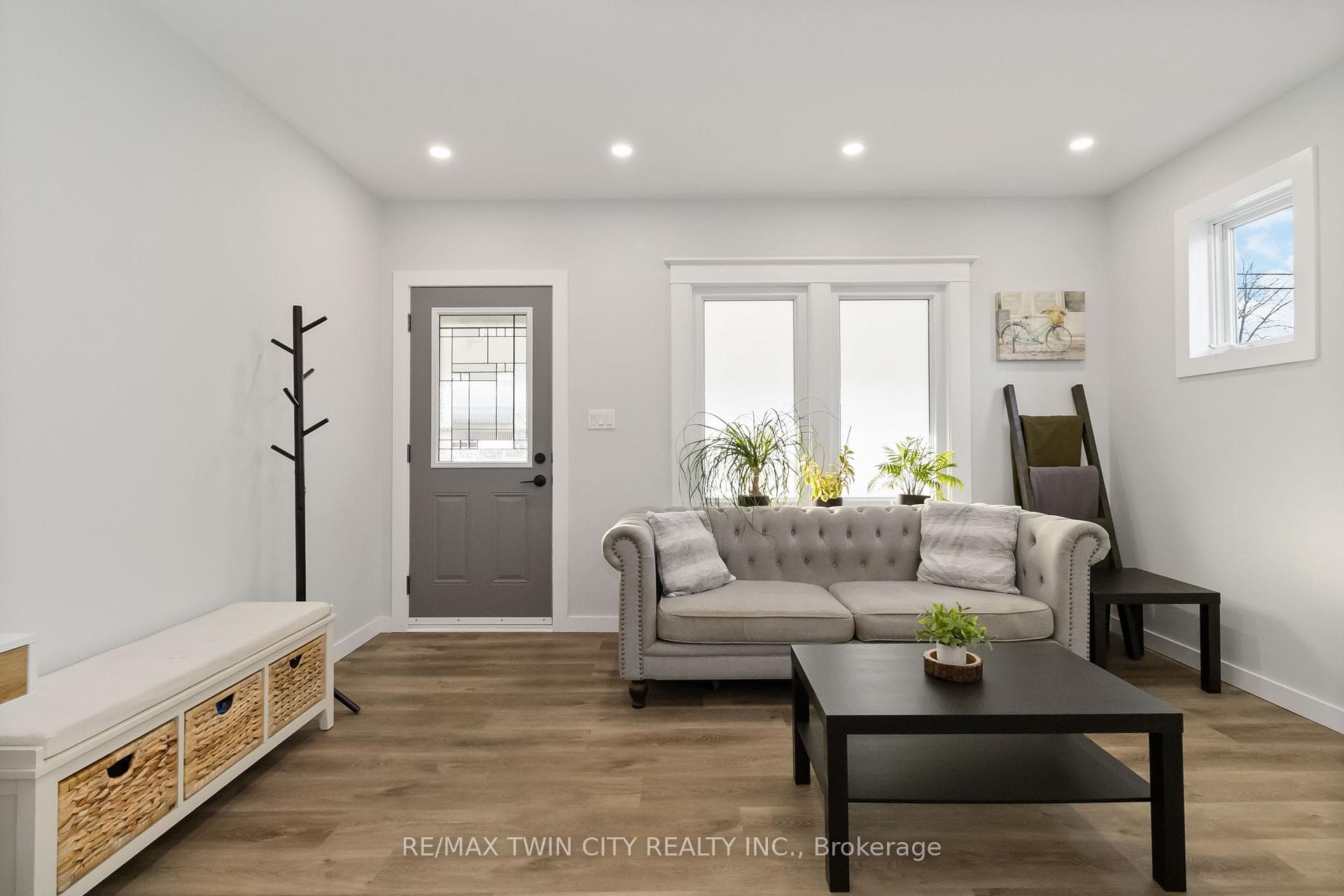 288 Marlborough Street photo 3