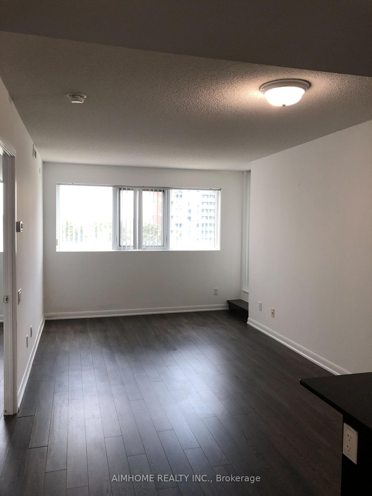 5162 Yonge Street Unit 515 photo 6