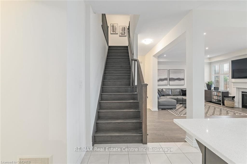 1327 CHRETIEN STREET Street photo 20