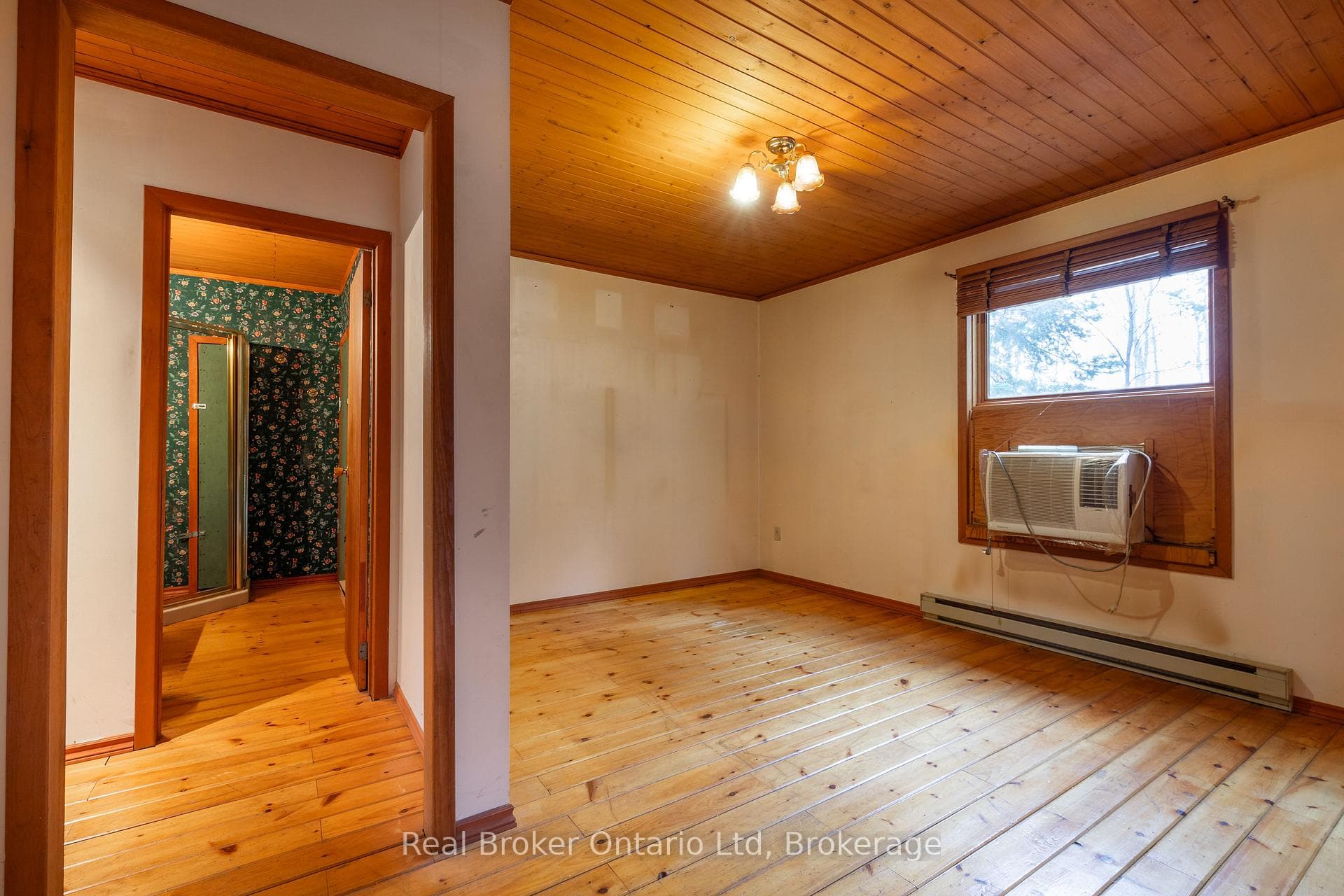 Main Floor Den/Office