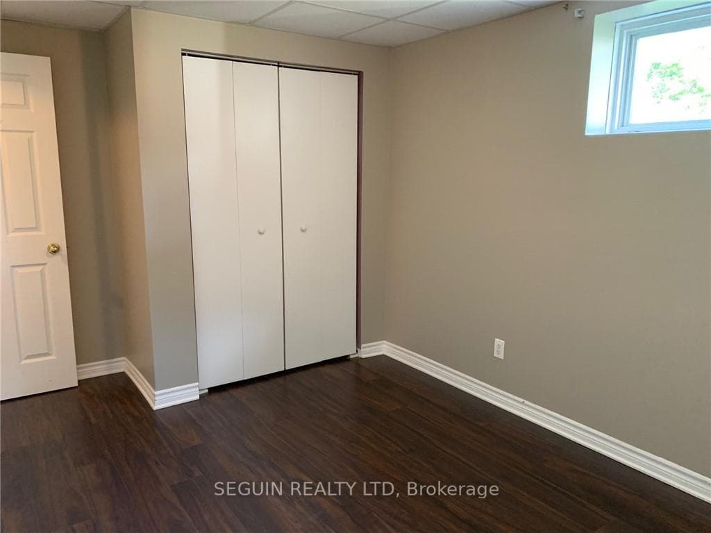 344 CHAMPLAIN Street photo 27