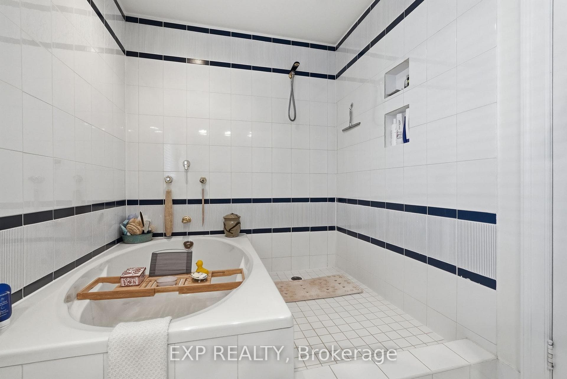 421 Hamilton Avenue photo 24