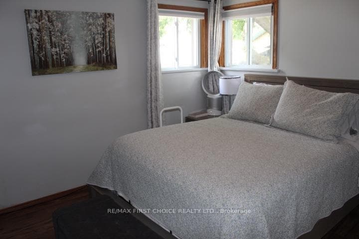 1507 Gore Street photo 10