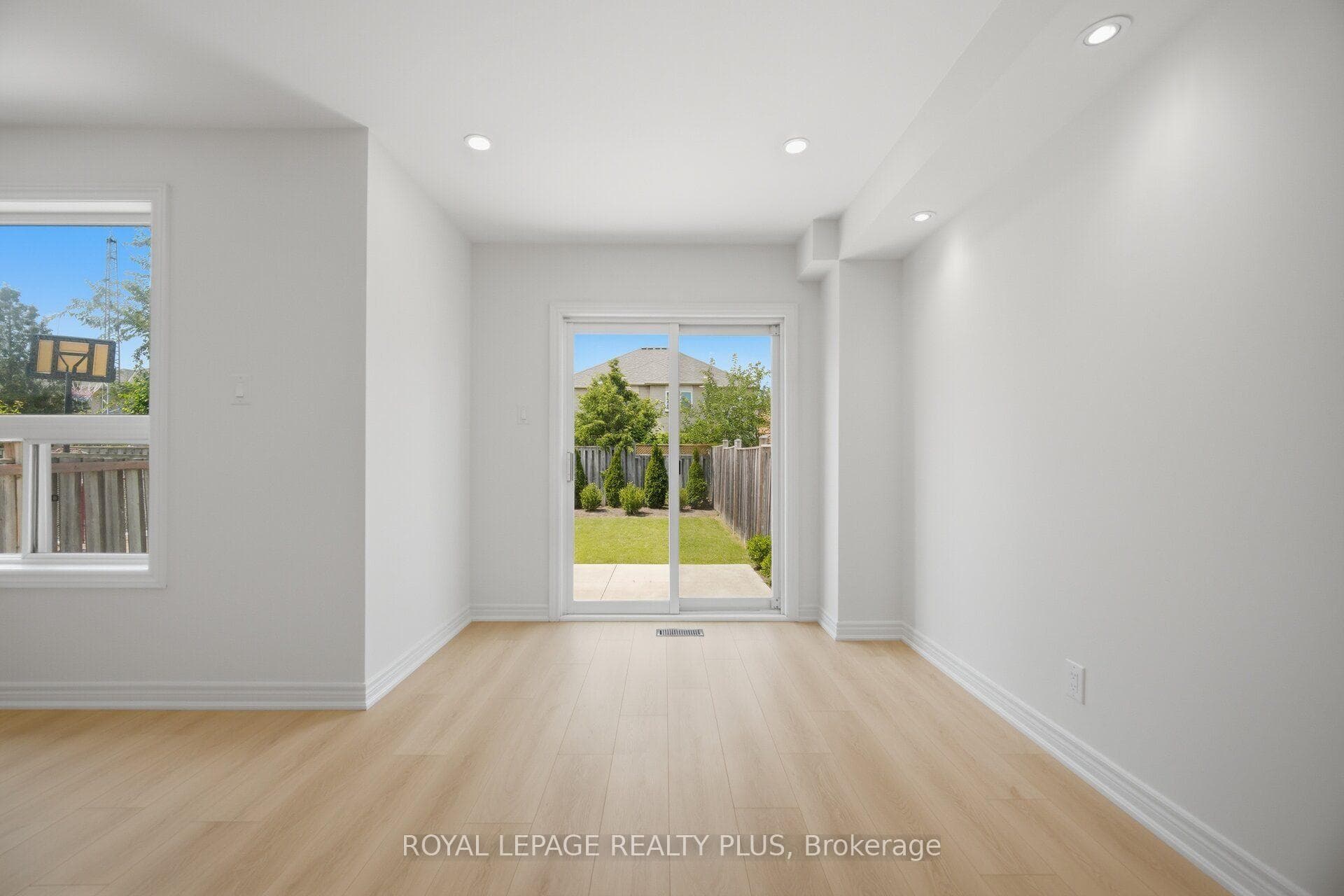 3907 Manatee Way photo 14