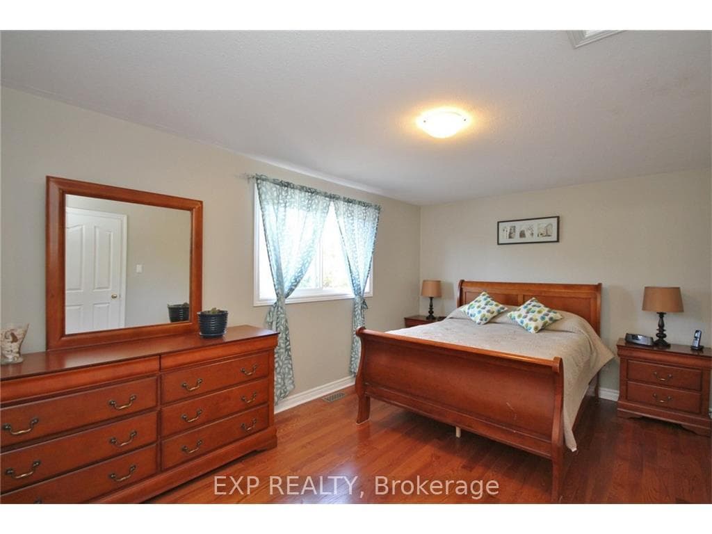 24 Wallsend Avenue photo 9