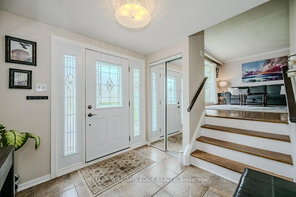 4026 Flemish Drive photo 3