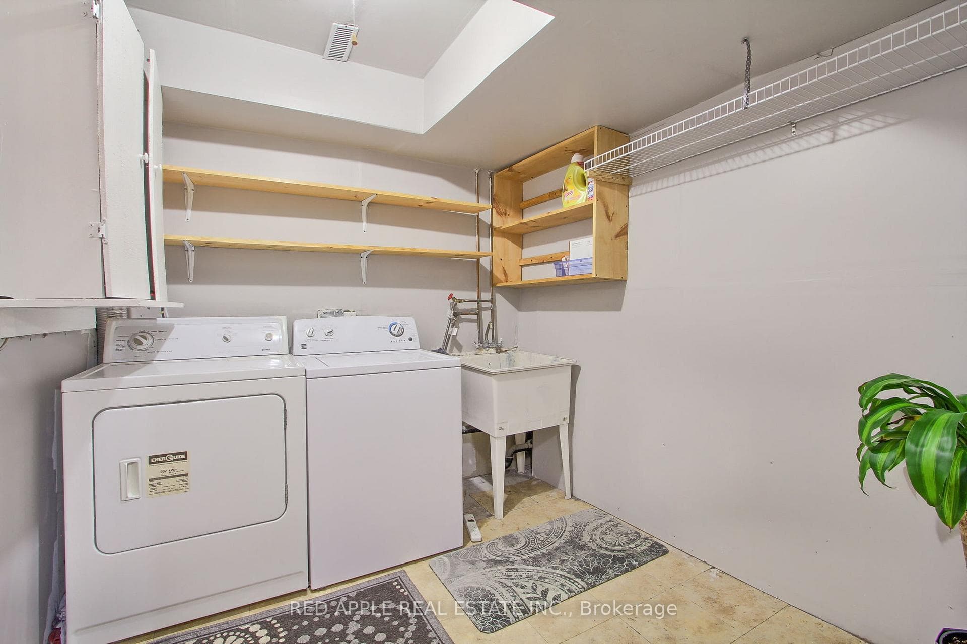 61 Amberhill Way photo 37