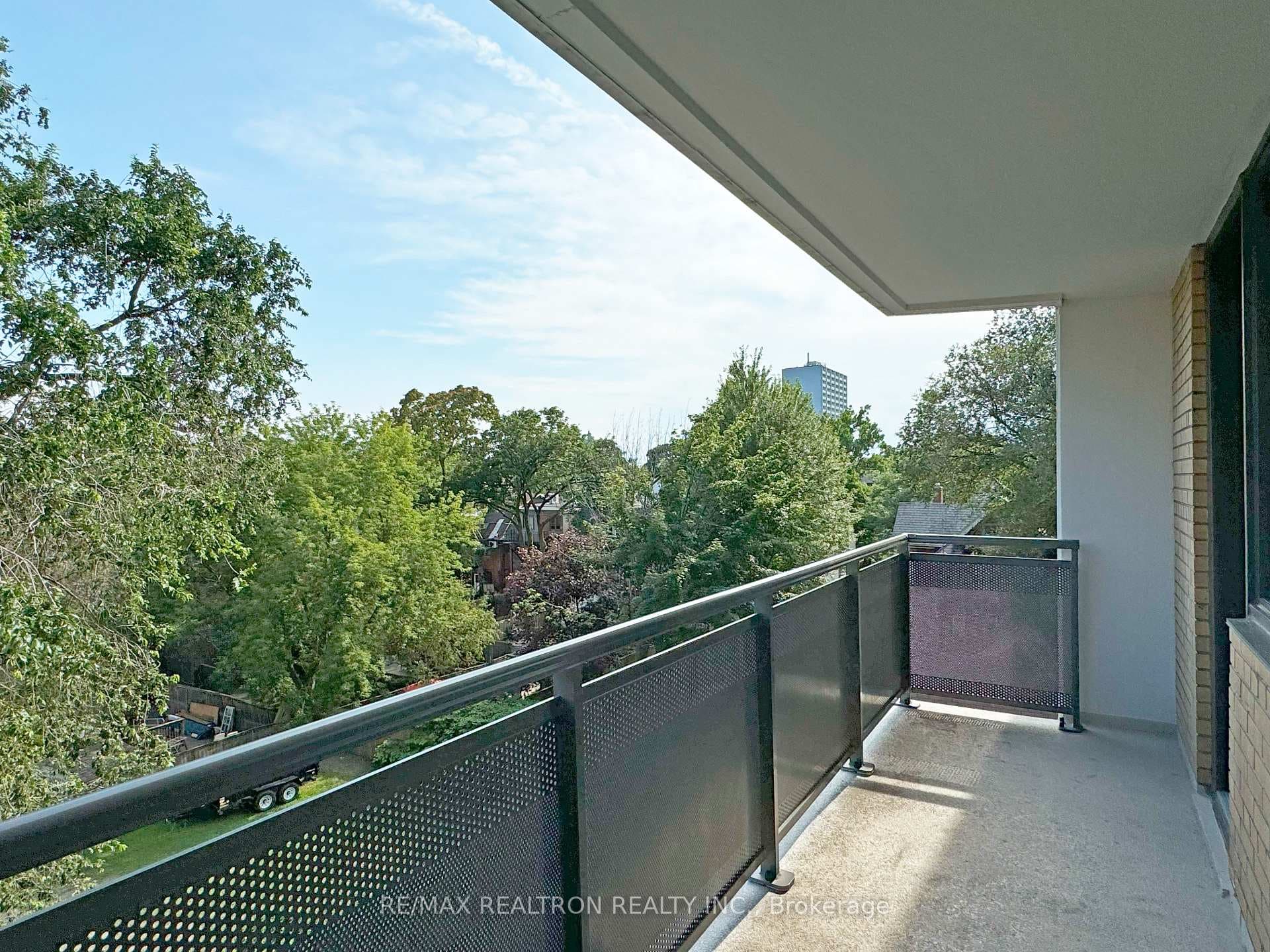 276 St George Street Unit 608 photo 4