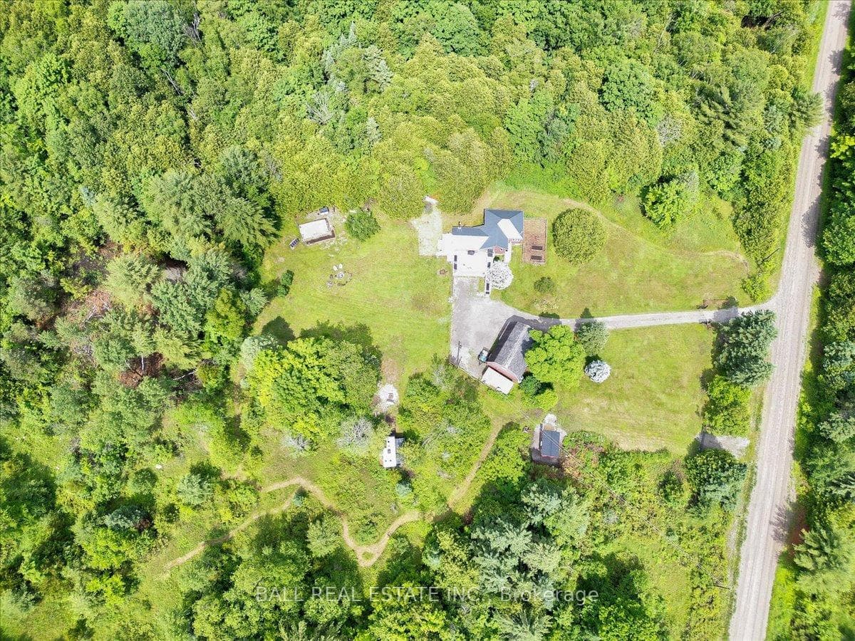 85 Treeview Line photo 22