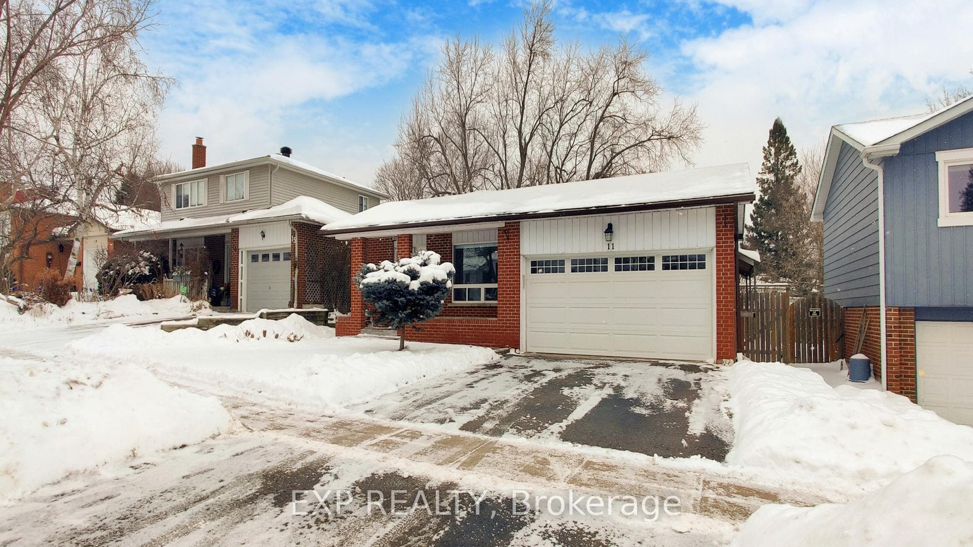 11 Avonmore Crescent photo 34
