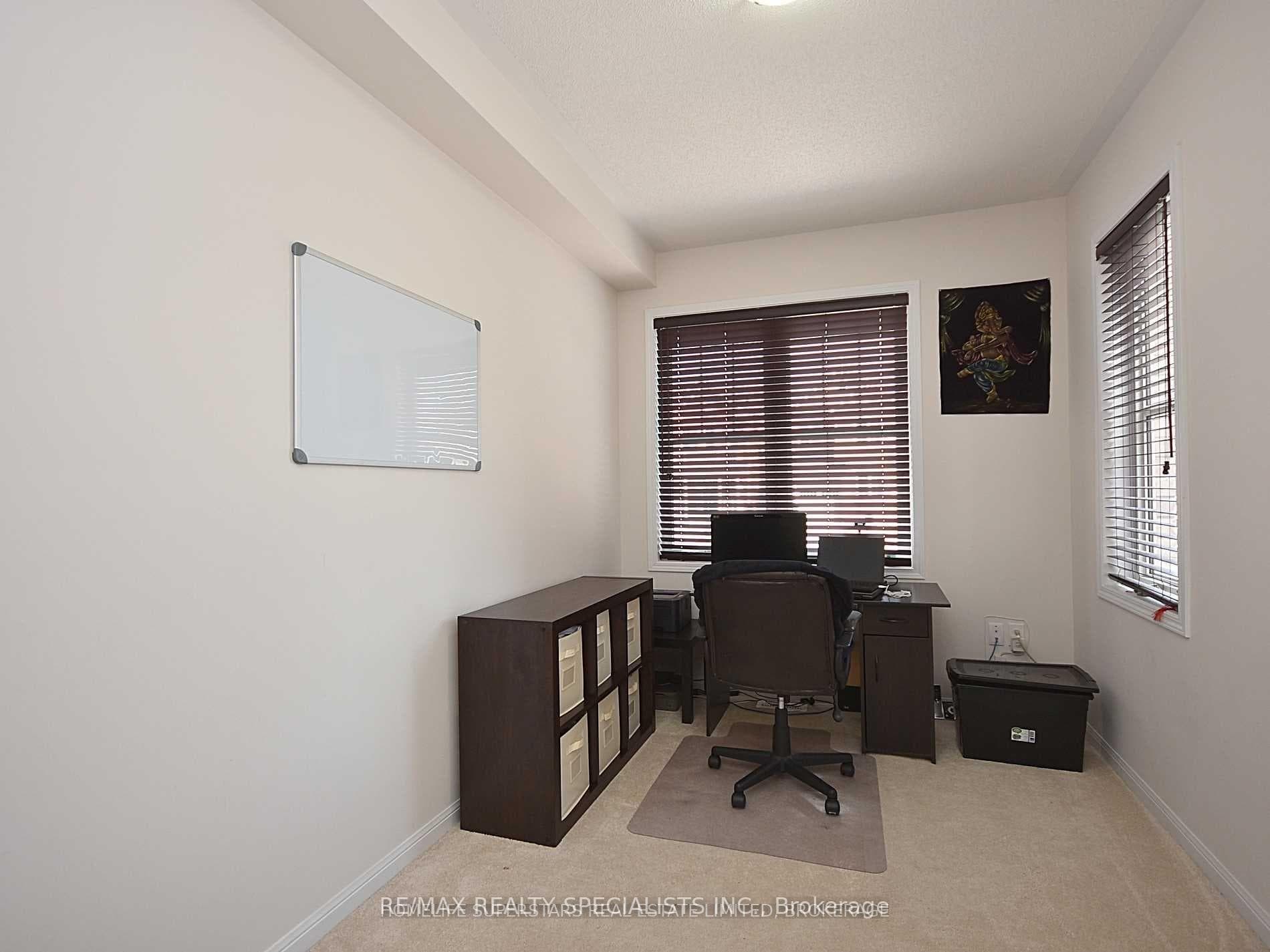 94 Robert Parkinson Drive photo 10