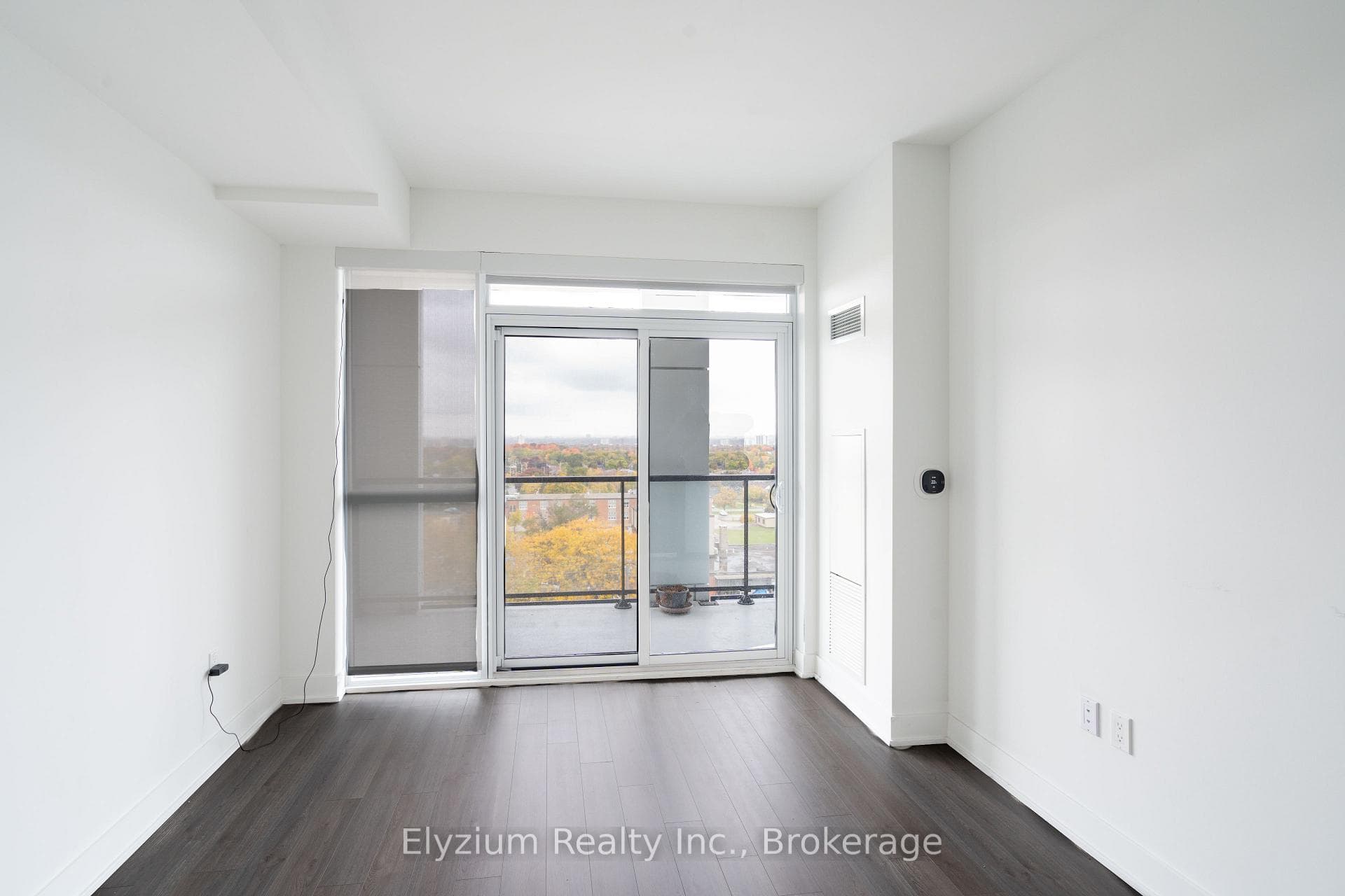 50 George Butchart Drive Unit 820 photo 7