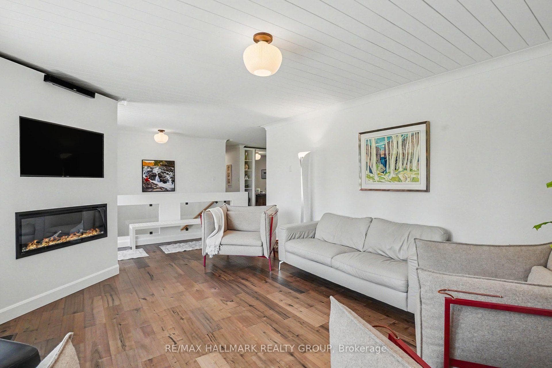 1475 Beachburg Road photo 4