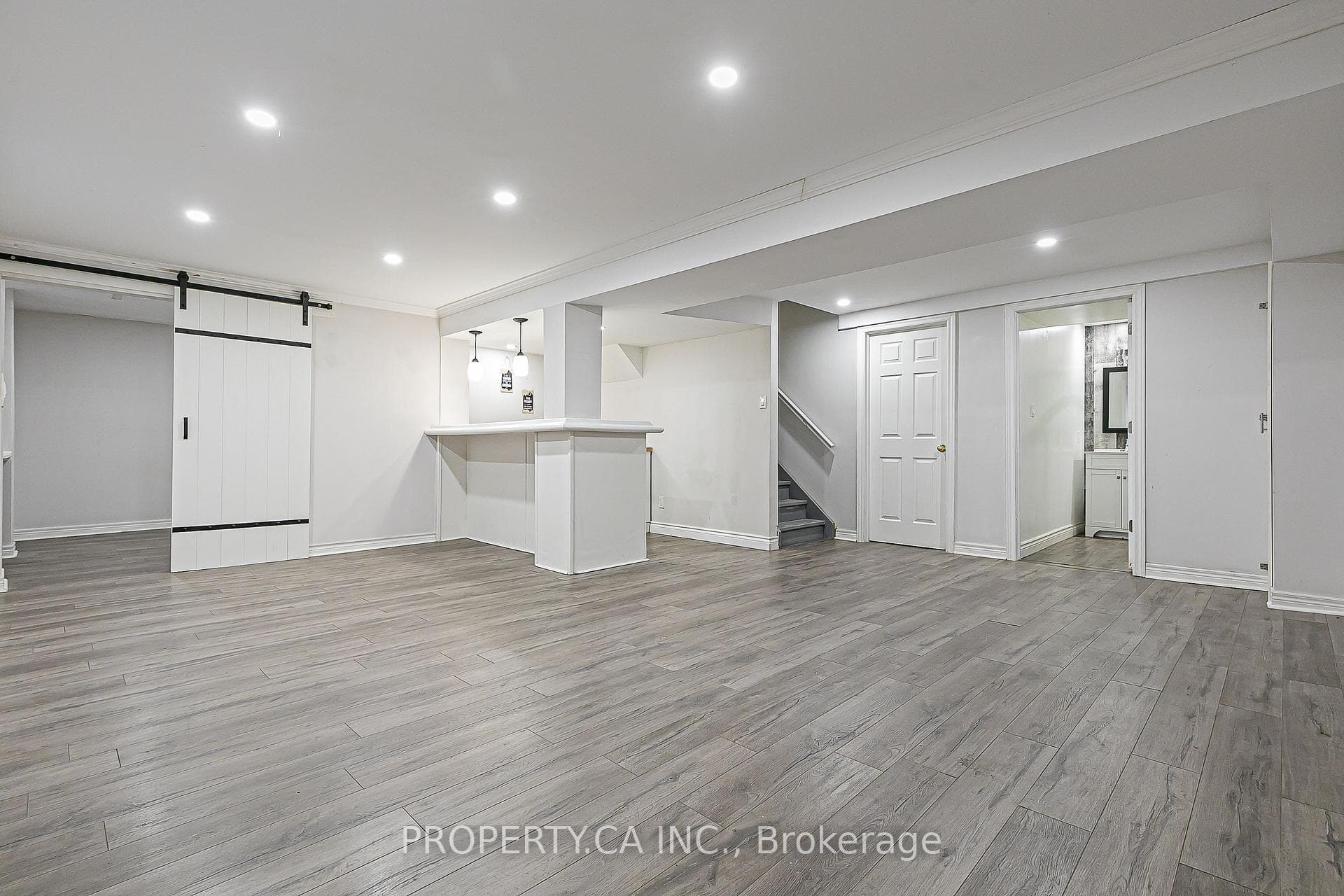 310 Primrose Lane photo 25