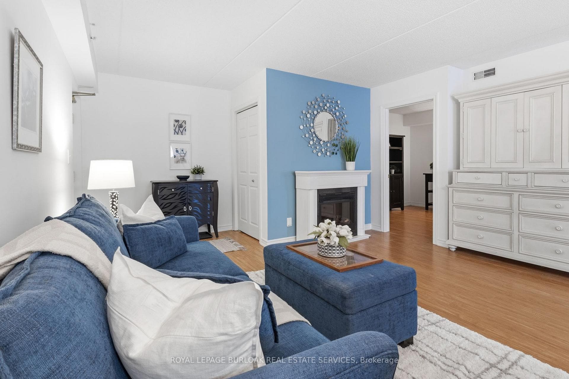 2085 Appleby Line Unit 105 photo 6