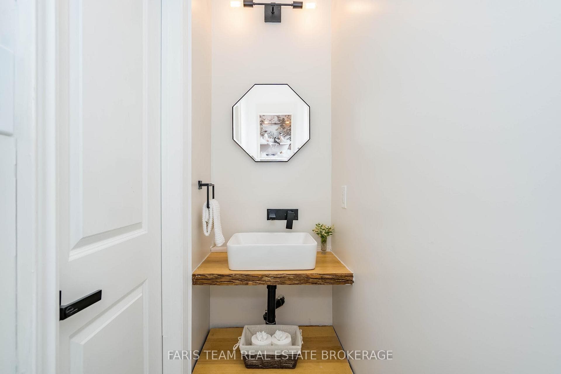 53 Christy Drive photo 14