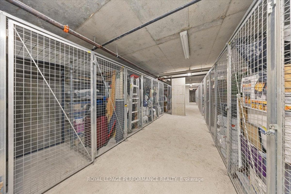 Locker room in basement (P3)