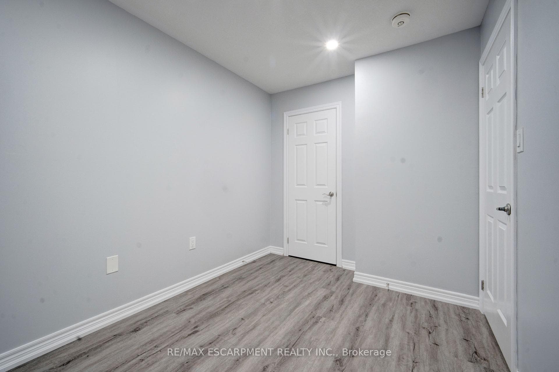 404 Linden Drive photo 30
