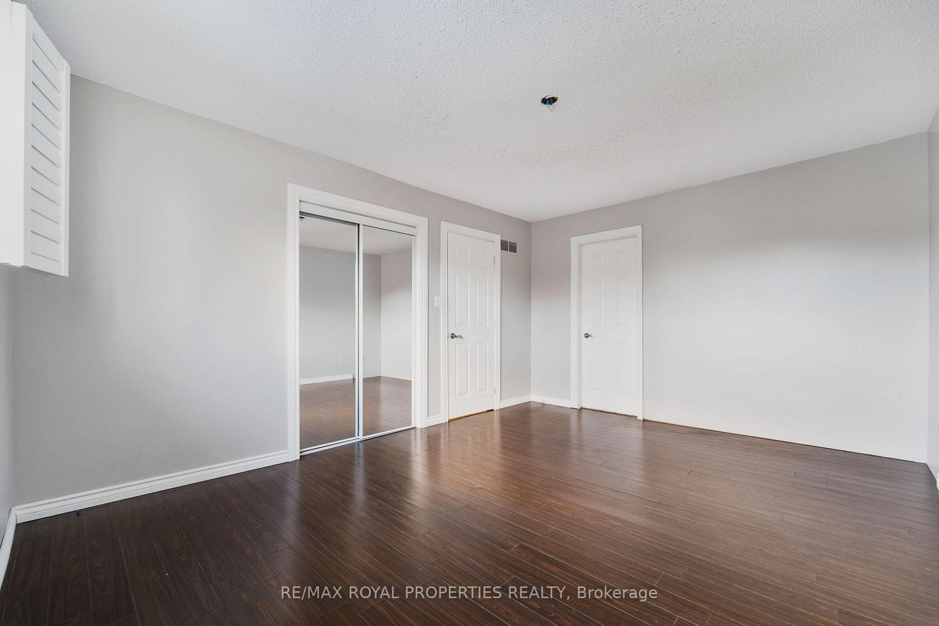 1 Halam Avenue photo 20