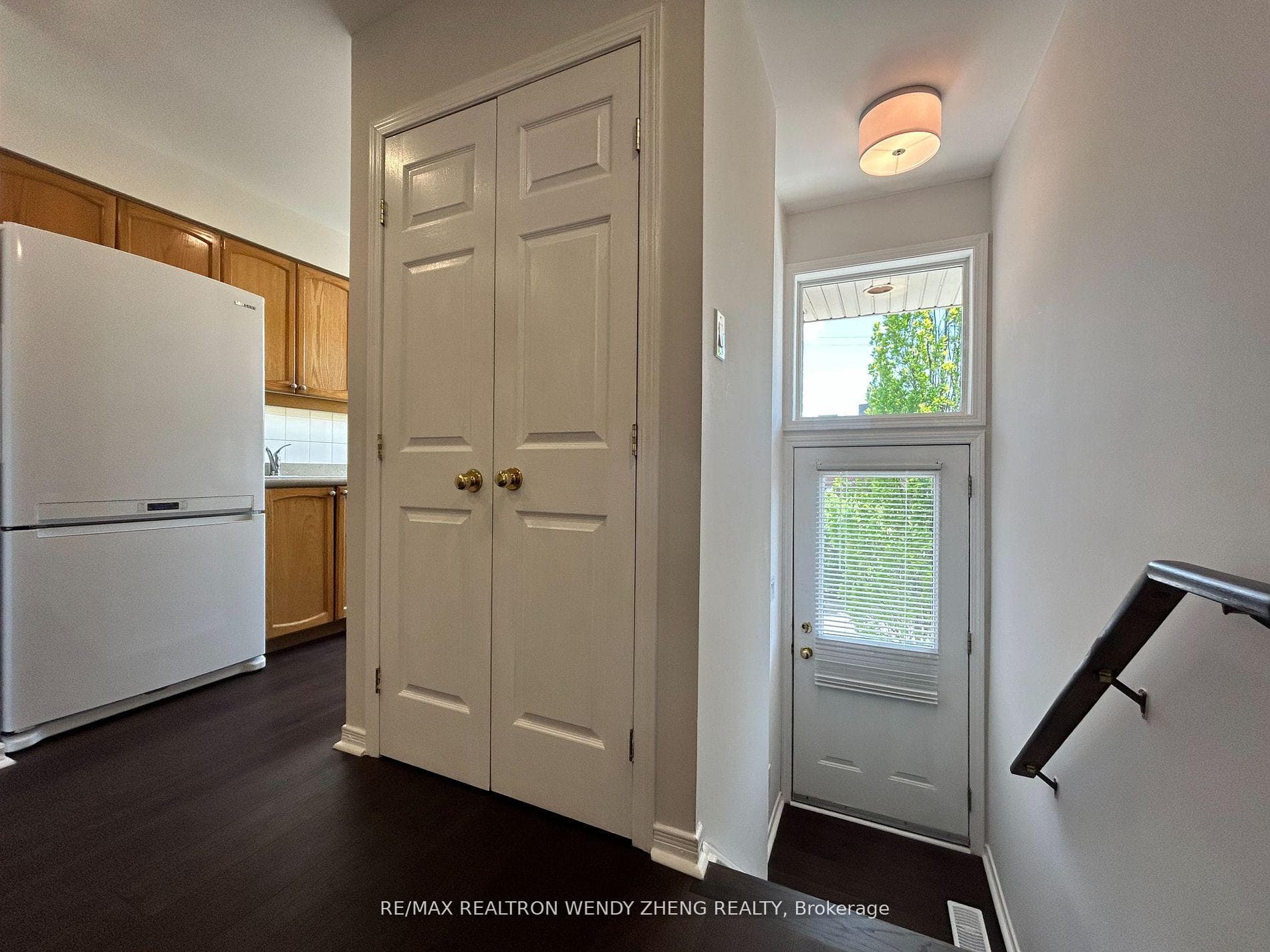 21 Elgin Mills Road Unit 7 photo 2
