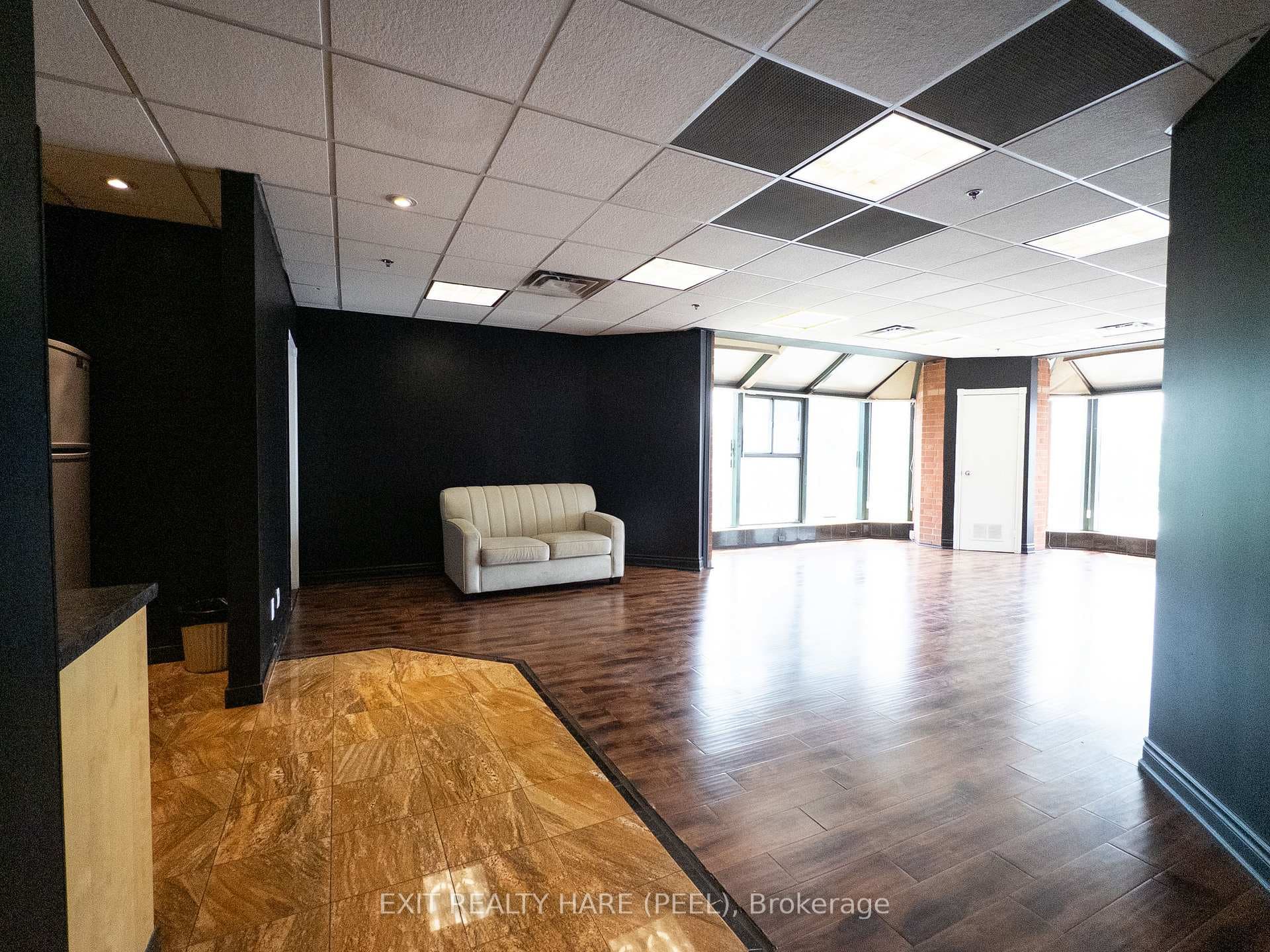 140 Regina Road Unit 24 photo 4