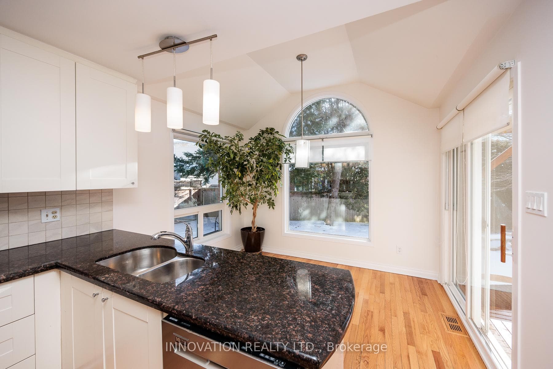 44 Dartmoor Drive photo 11