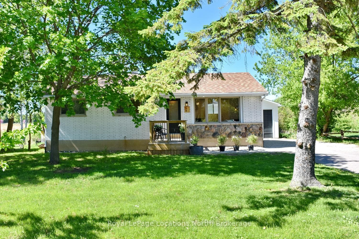 56 BATTEAUX Road photo 50