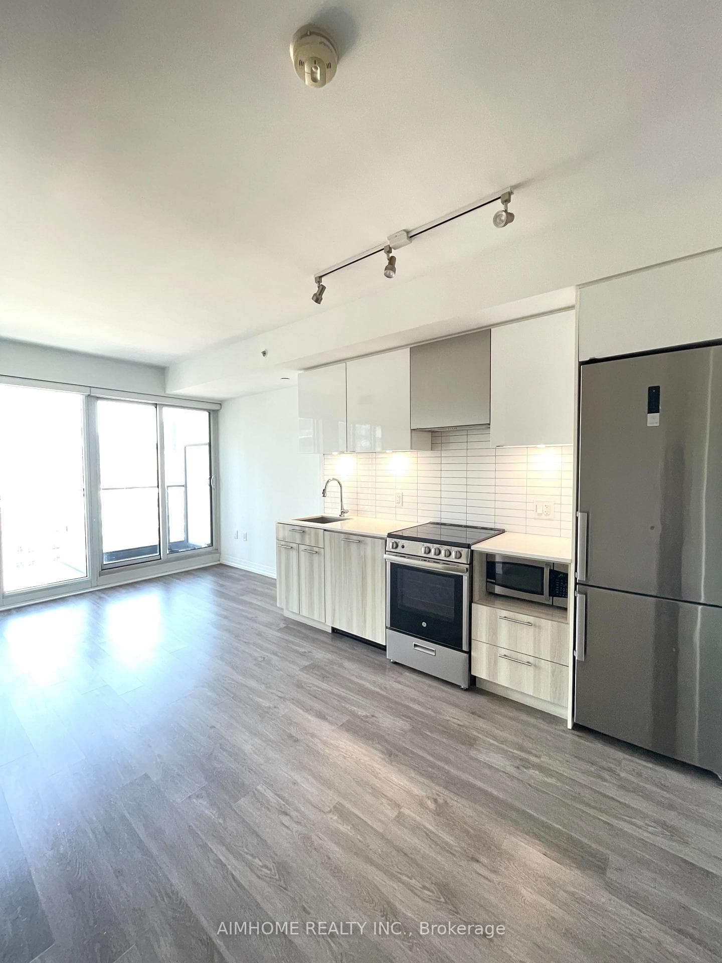 251 Jarvis Street Unit 2108 photo 5