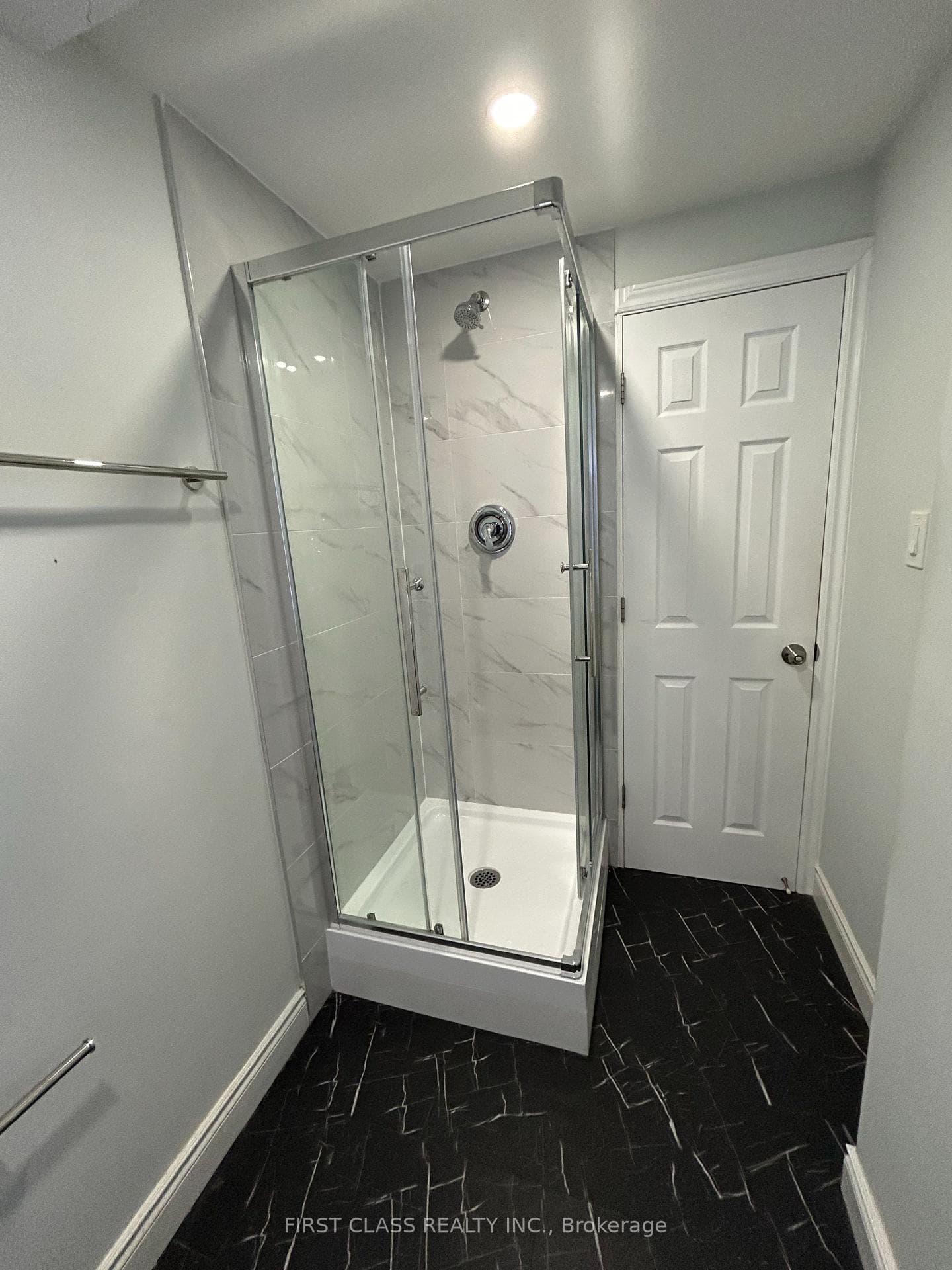 2121 Roche Court Unit 106 photo 10