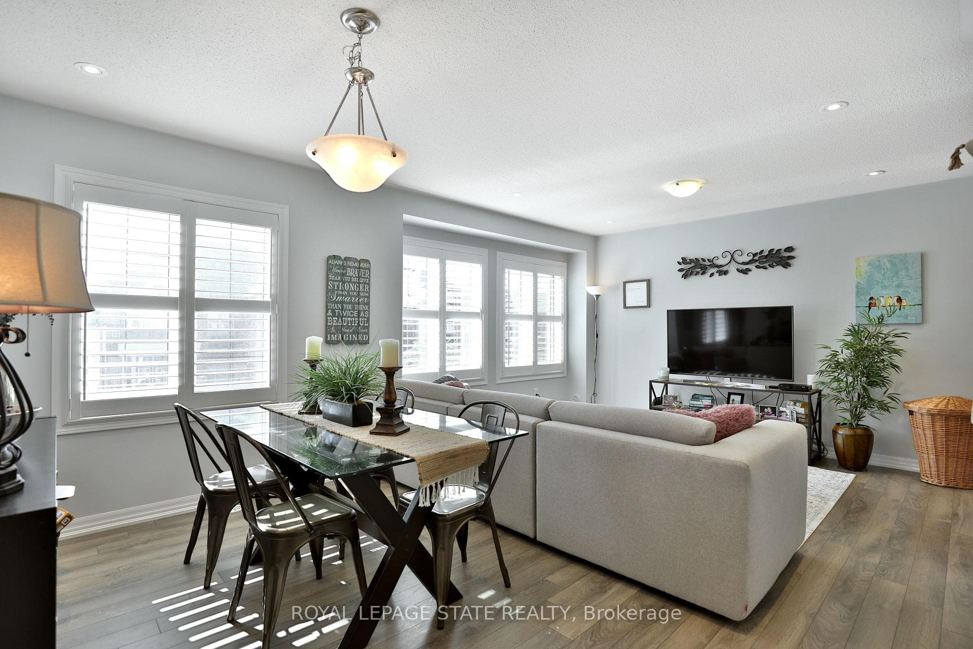 407 Switchgrass Street photo 10