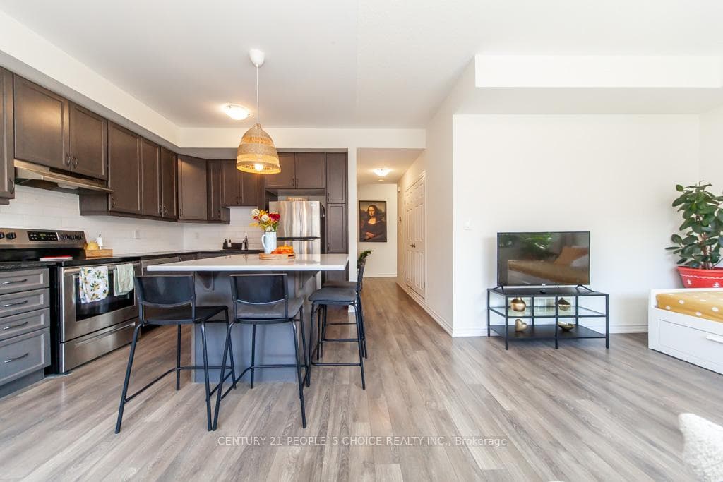 250 Lagerfeld Drive Unit 12 photo 14