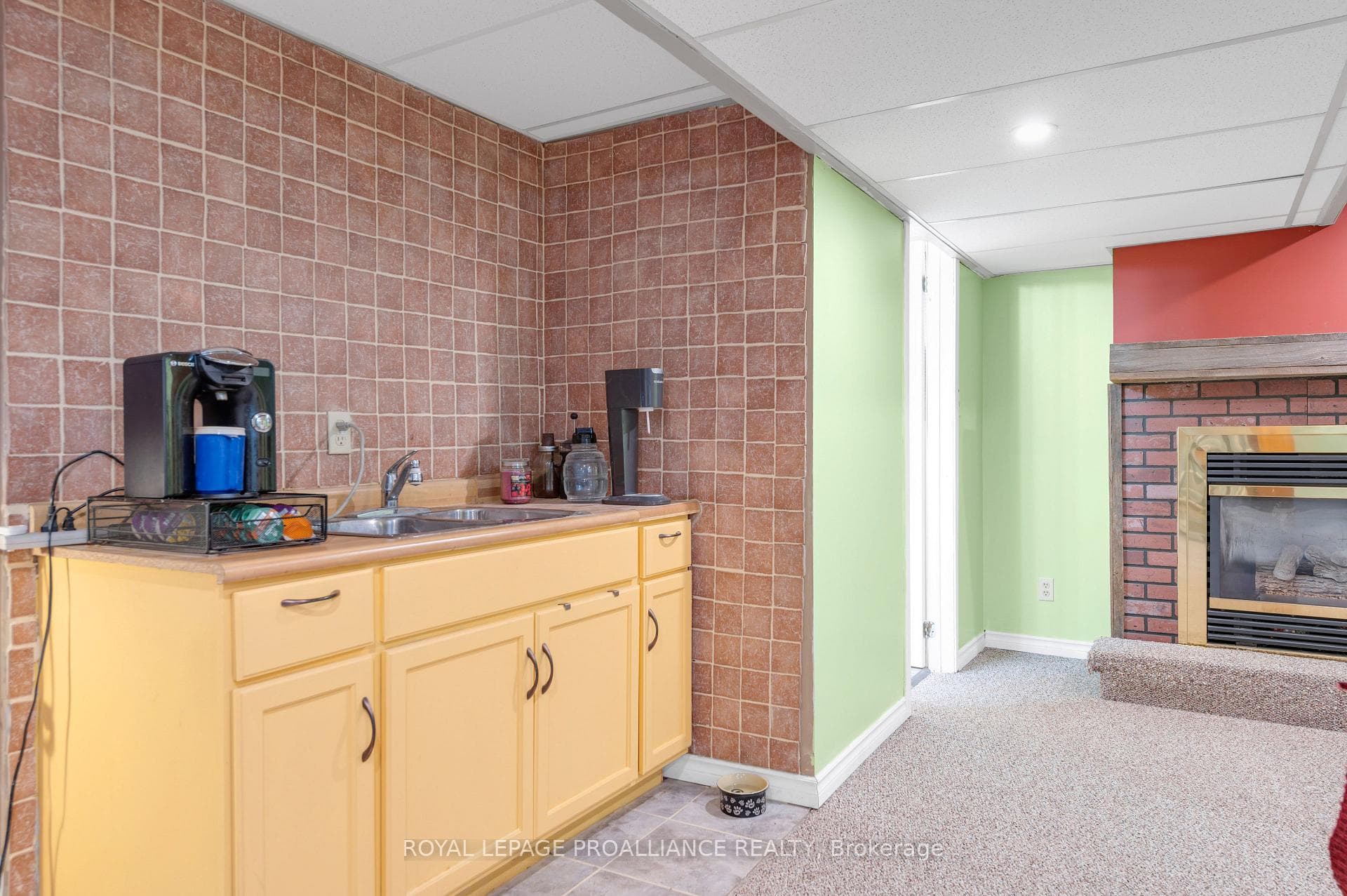 226 William Street photo 22