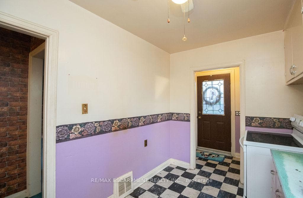 156 East 36th Street photo 14