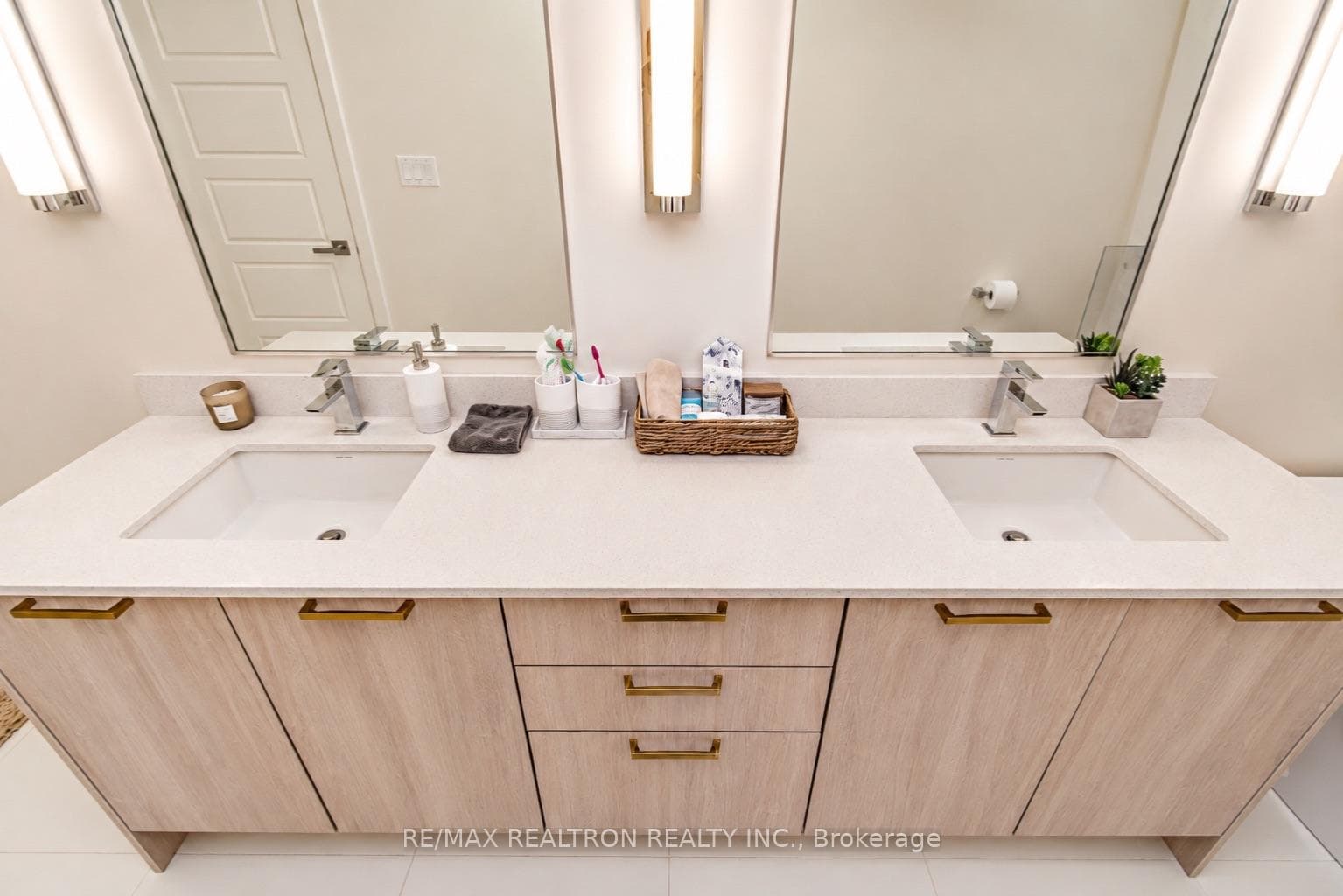 3782 Ferretti Court photo 30