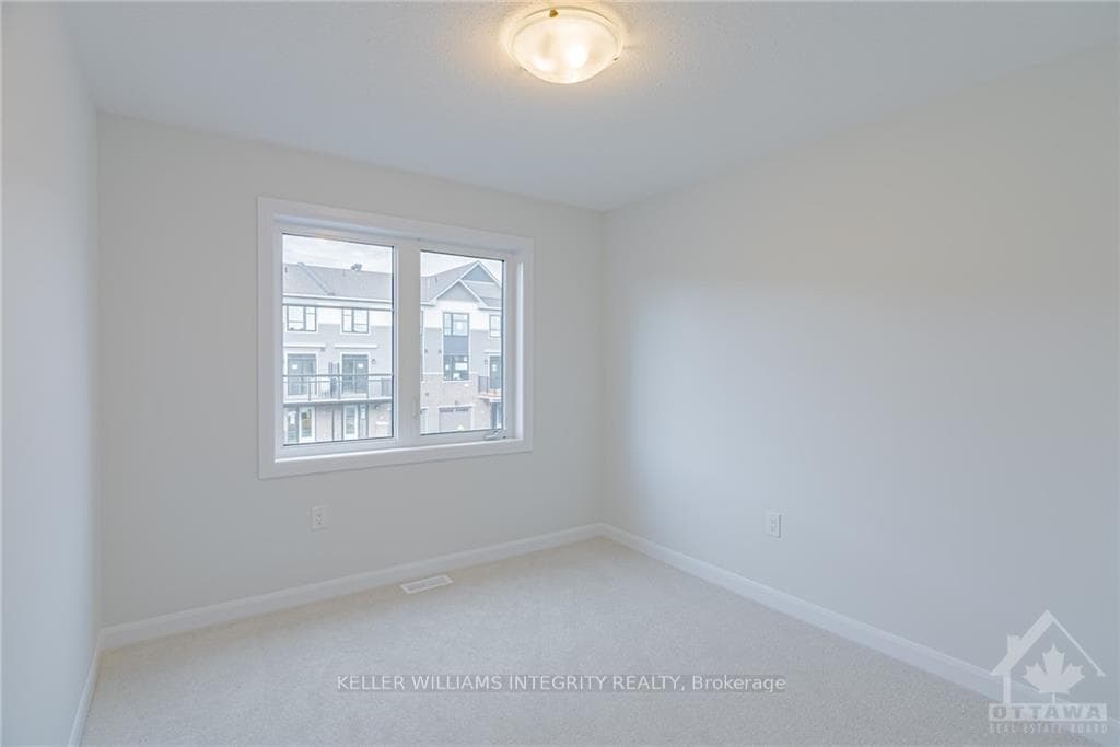 310 GISBORNE Place photo 21