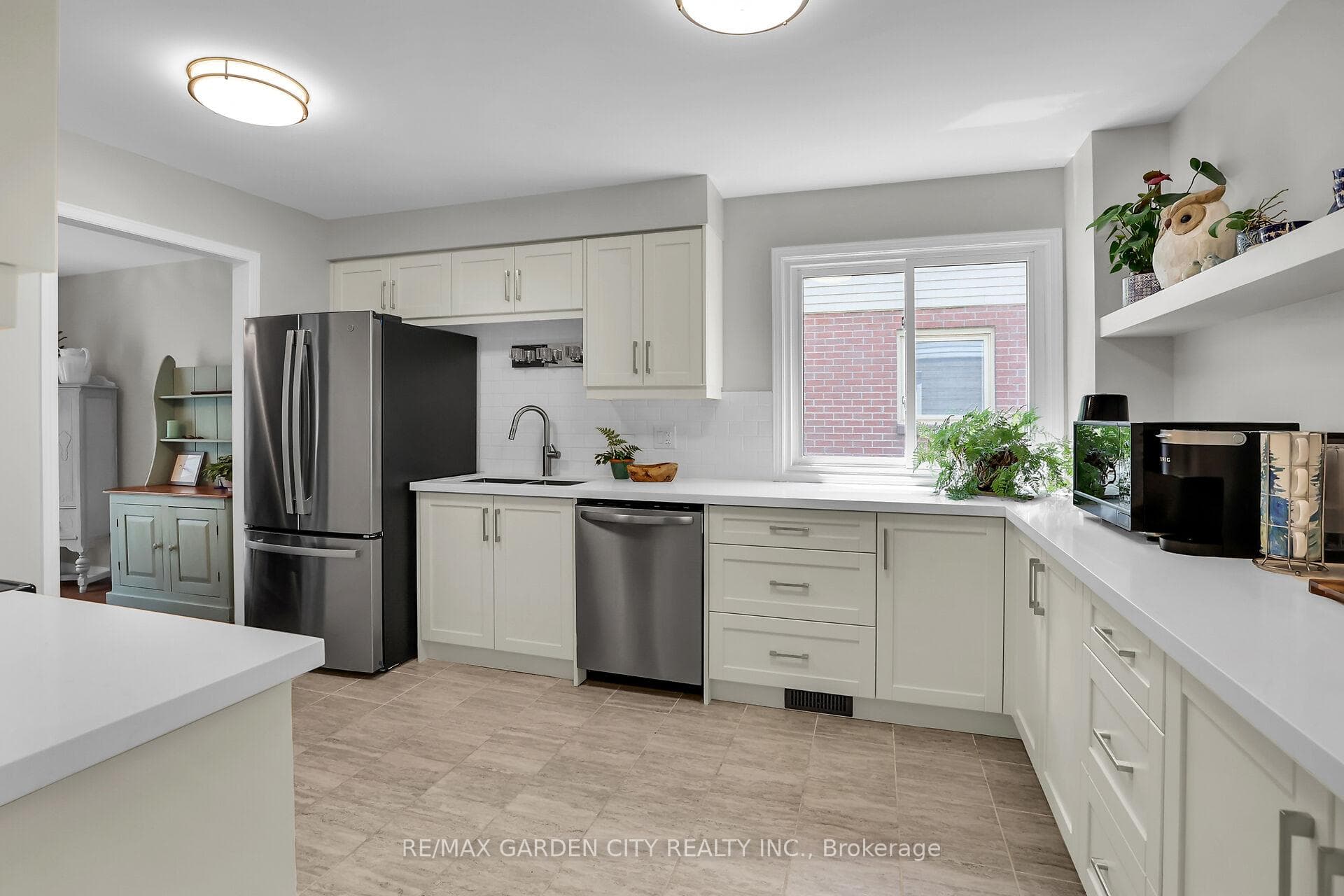 Spacious updated kitchen