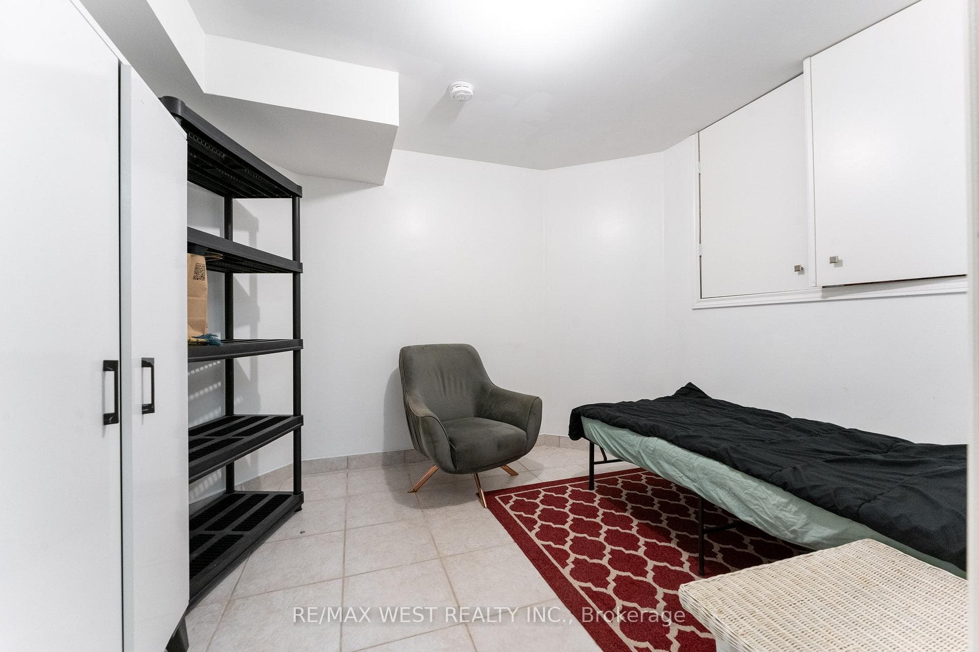 72 Alpha Court photo 34