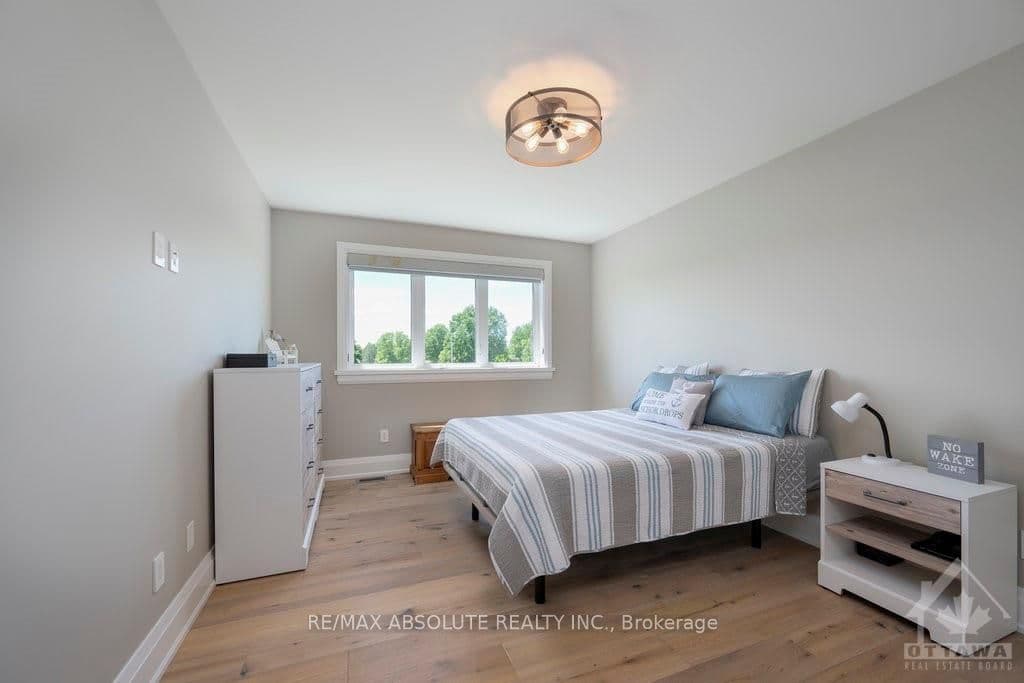 2550 DIAMONDVIEW Road photo 16